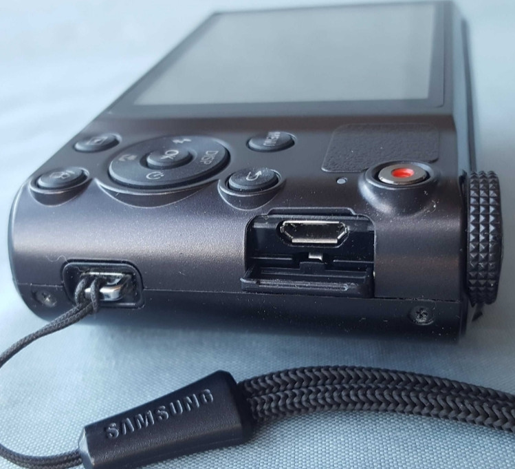 Фотоапарат Samsung WB150F Wi-Fi 14.2 MP. Цифровий. Київ - фото 1