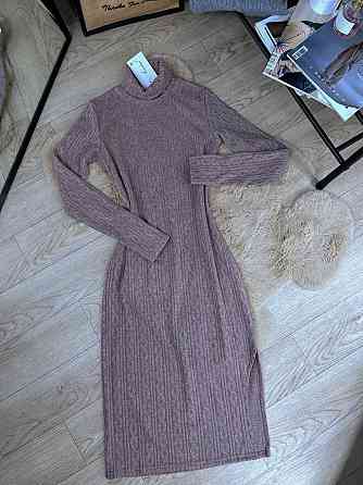 Жіноче витончене стильне плаття з розрізом збоку трикотаж машинне в'язання Моко, 42/44 Одеса