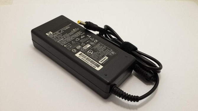 Блок живлення для ноутбука HP 18.5 V 4.9 A 4.8*1.7 mm 90W Полтава - фото 1