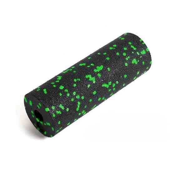 Масажний ролик (роллер) гладкий PowerPlay PP-4346 Mini EPP Foam Roller Чорно/Зелений (15x5,3см.) Каменское
