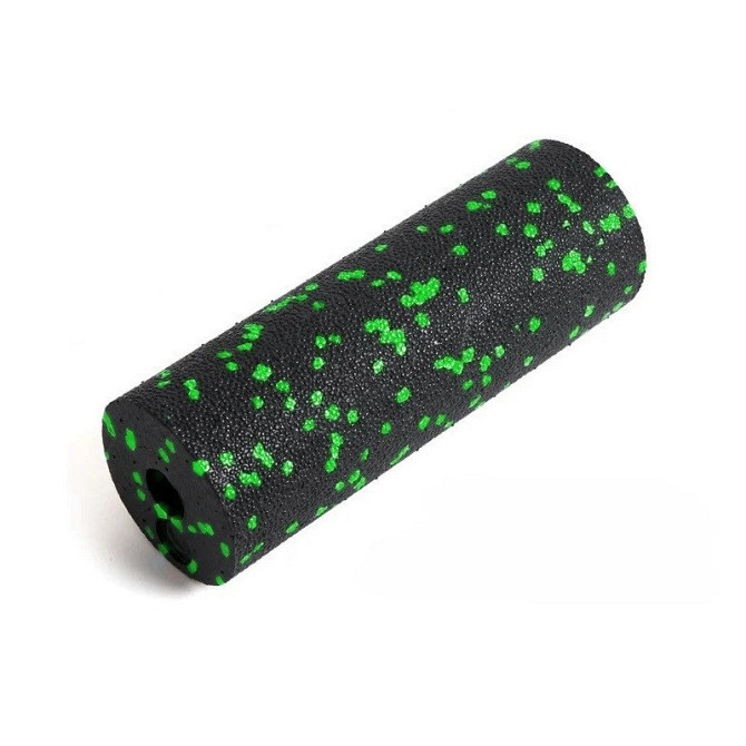 Масажний ролик (роллер) гладкий PowerPlay PP-4346 Mini EPP Foam Roller Чорно/Зелений (15x5,3см.) Каменское - изображение 1