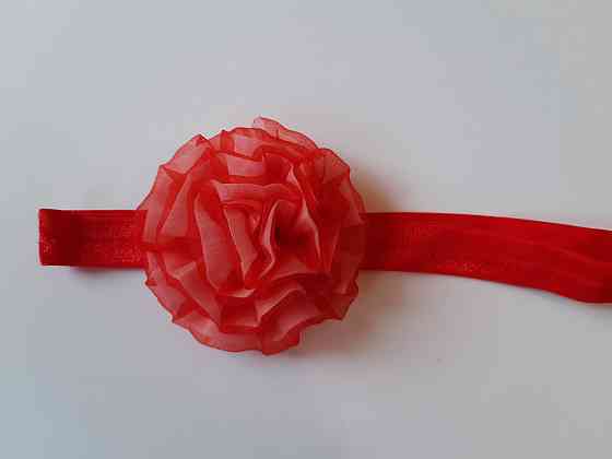 Дитяча червона пов'язка - розмір універсальний (на резинці), квітка 7см Київ