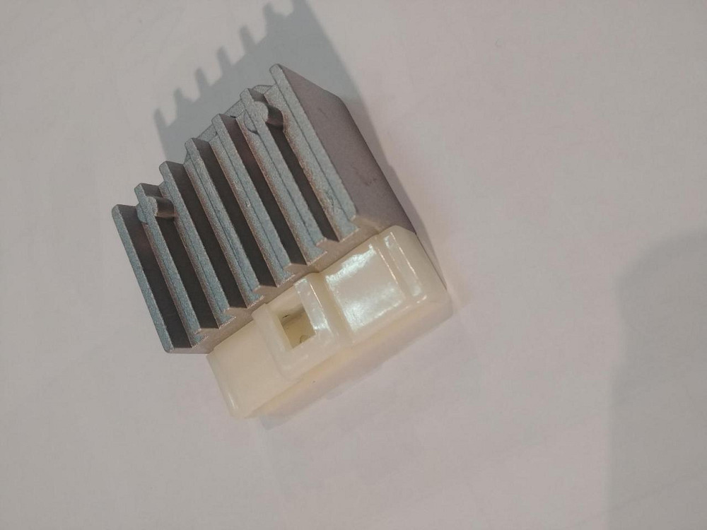 Реле заряджання скутер Ямаха Йог 50 (два кріплення) Мукачево - фото 1