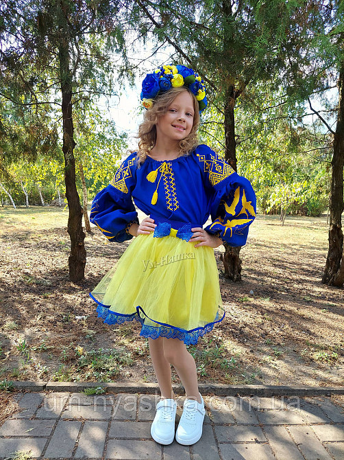 Костюм вышиванка сине-желтый для девочки 