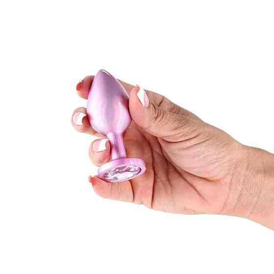 Анальна пробка NS Novelties Rear Assets — Iridescent Pink — Medium — Pink Sex Aura Київ