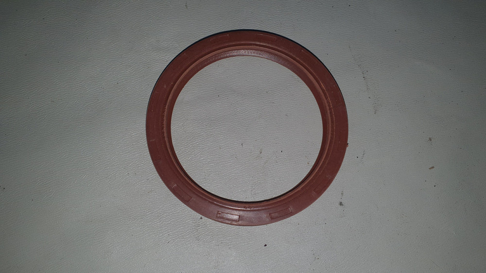 Сальник вала коленчатого задний УАЗ, ЗМЗ-406 (красный). 80*100*10 мм. 406-1005160. Харьков - изображение 1