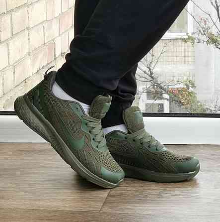 Кросівки Nike Зелені Найки BOOST Колір Хакі Жіночі Найк (розміри: 36,37,38,39,40,41) Дніпро