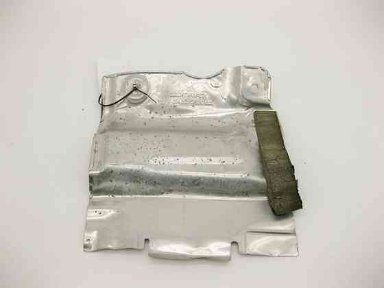 Mercedes-Benz  A2046802122 Теплозахисний екран над центральним глушником позаду E-Class C207 C-Class W204 Одеса