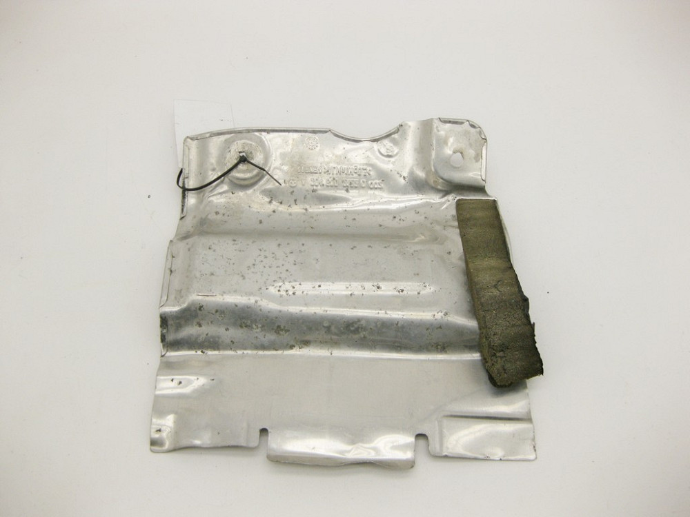 Mercedes-Benz  A2046802122 Теплозахисний екран над центральним глушником позаду E-Class C207 C-Class W204 Одеса - фото 5