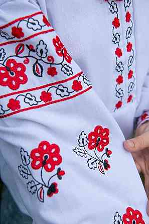 Вишиванка для дівчаток-підлітків лляна з довгим рукавом, білий топ Київ