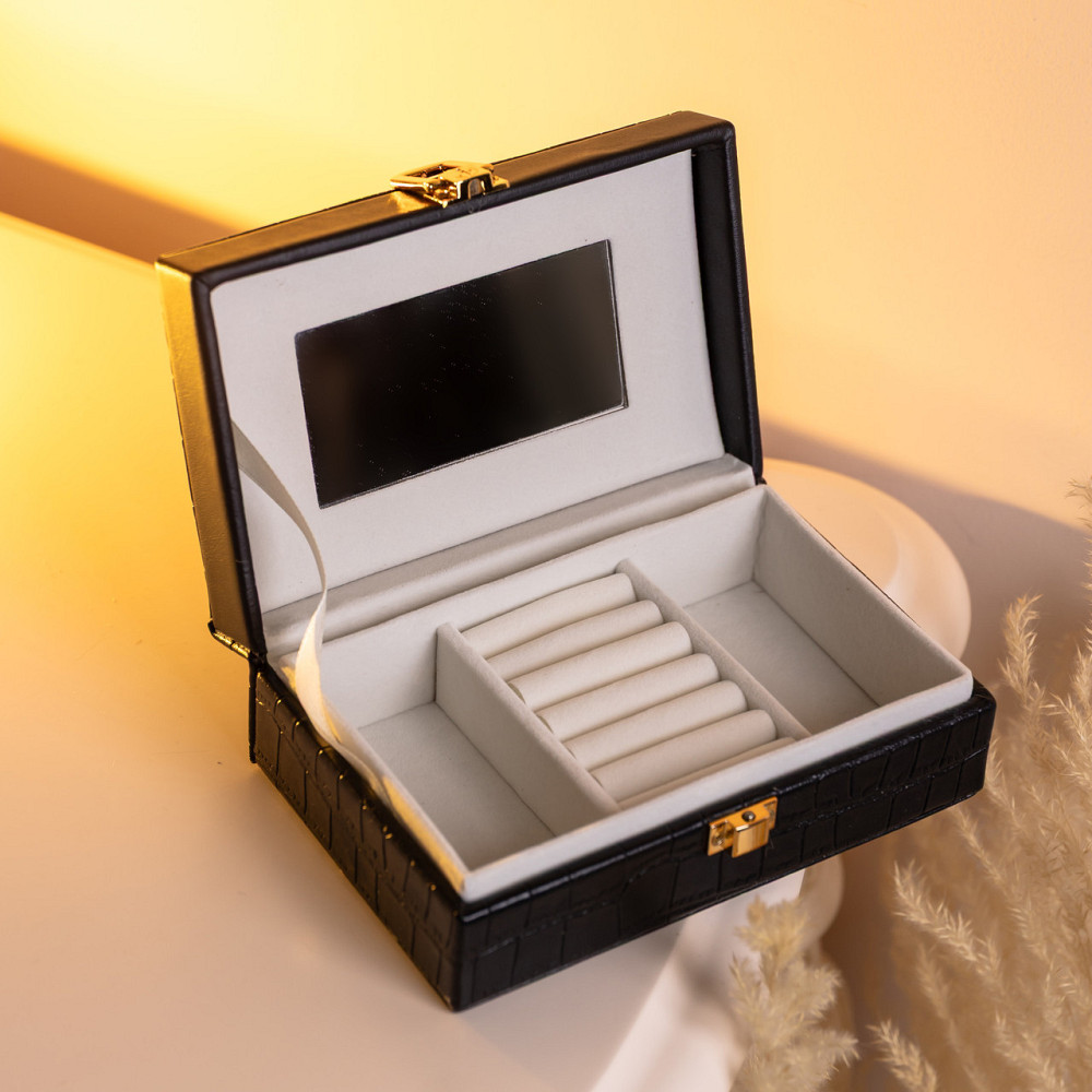 Скринька для прикрас з еко шкіри 3 відділення з дзеркалом 16×10×6 см Чорний HP-5-18B Київ - фото 5