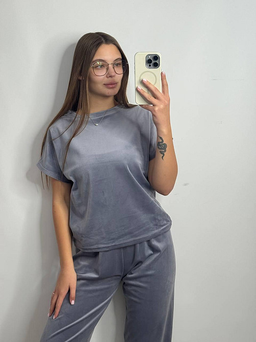 Пижама-комплект (футболка+шорти+штаны) из плюшевого велюра Серый XL Харьков - изображение 7