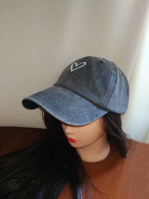 Бейсболка з вишивкою "Серце" Харків - фото 2