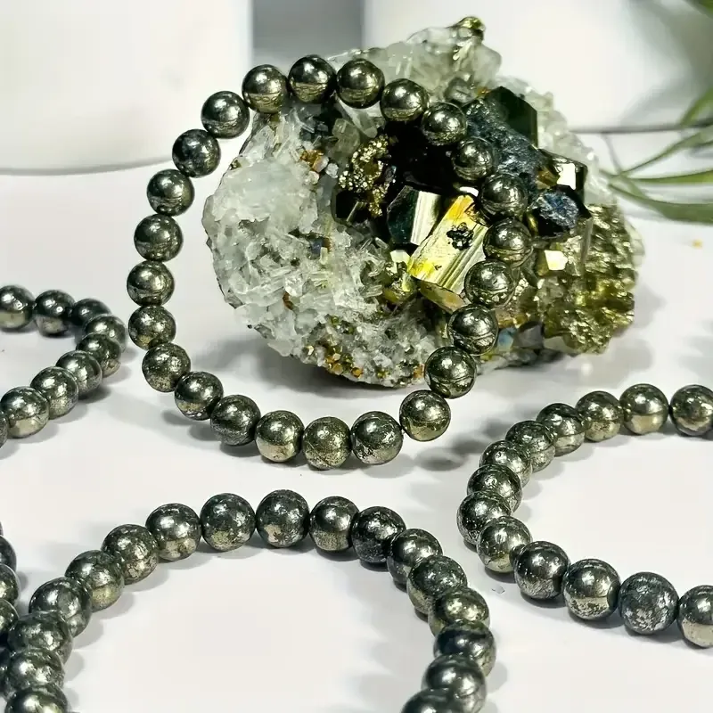 Браслет из пирита 8 мм, длина 19 см — эластичный браслет из натурального камня Киев - изображение 7