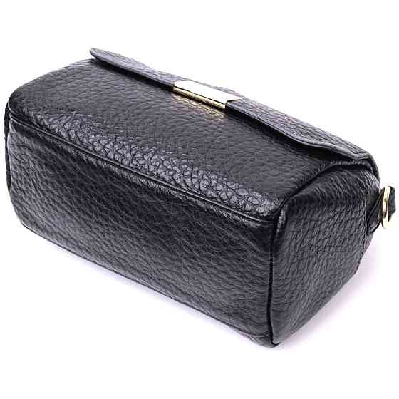 Классическая кожаная женская сумка с оригинальной плечевой лямкой Vintage 22405 Черная Киев