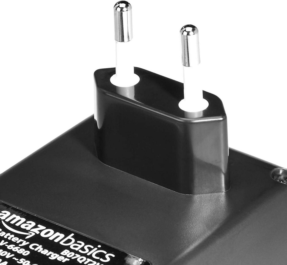 Зарядное устройство для 4 аккумуляторов AA/AAA Amazon Basics интеллектуальное цифровое с LCD 100–240В Киев - изображение 5