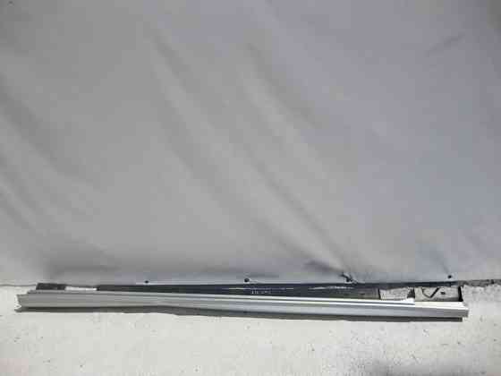 Mercedes-Benz  A2126981554 Порог пластиковий правий AMG E-Class W212 до рестайлу Одеса