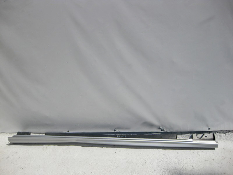 Mercedes-Benz  A2126981554 Порог пластиковий правий AMG E-Class W212 до рестайлу Одеса - фото 4