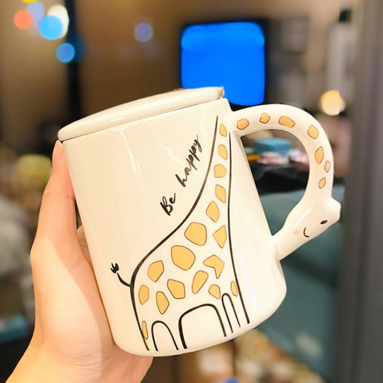 Кружка детская с ручкой Жираф в комплекте с ложкой и крышкой 410 мл Винница - изображение 1