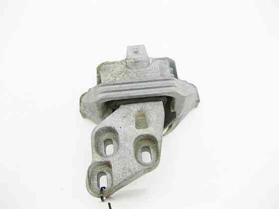 Mercedes-Benz  A2462400617 Подушка АКПП CLA Shooting Brake X117 CLA C117 GLA X156 A-class W176 B-class W242 B-class W246 Одеса