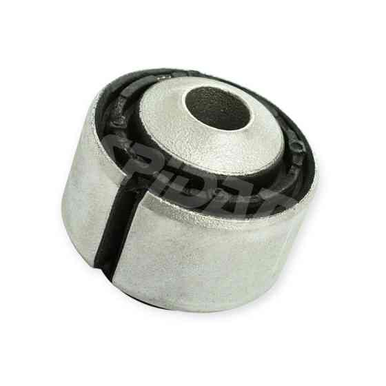 Сайлентблок заднего Ауди A4 B9 поперечный верхний передедний рычага Мукачево