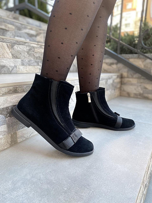 Maxi Жіночі черевики Maxi чорні натуральна замша 37-39р. (1105) Коломия - фото 2