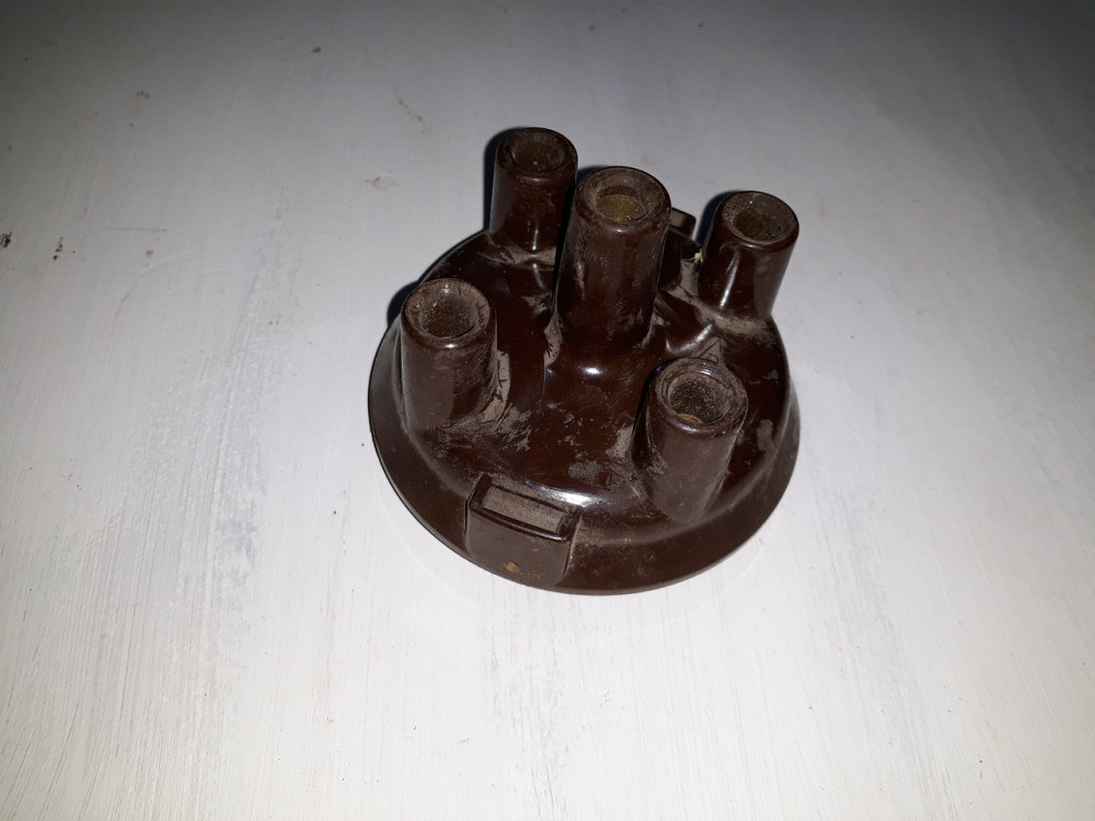 Кришка розподілювача запалювання ГАЗ 24, УАЗ. Р119-3706500 Харків - фото 1