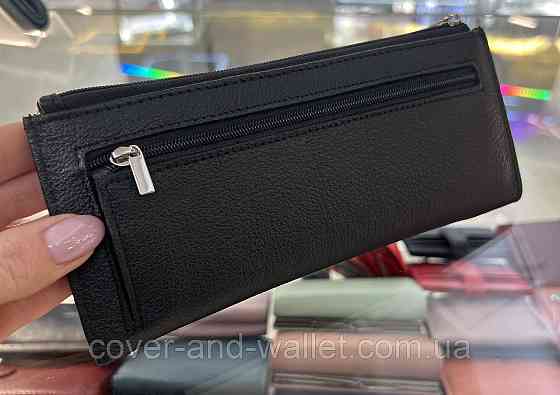 Тонкий шкіряний гаманець купюрнтик чорного кольору на блискавці ST Leather 025 Київ