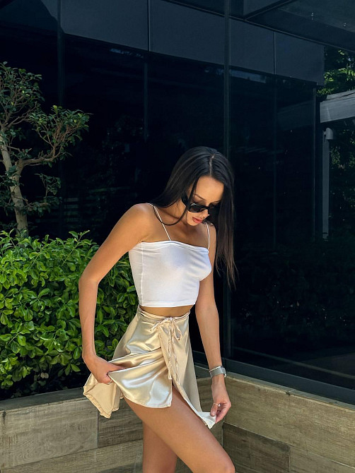 Женский летний костюм двойка: юбка на запах и топ вискоза + атлас Одесса - изображение 3