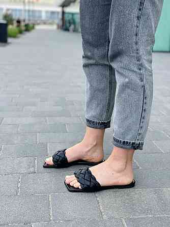 Lonza Шльопанці жіночі літні чорні з відкритим носком еко-шкіра LONZA G1-11A р. 37-40 / Легкі ш Коломыя