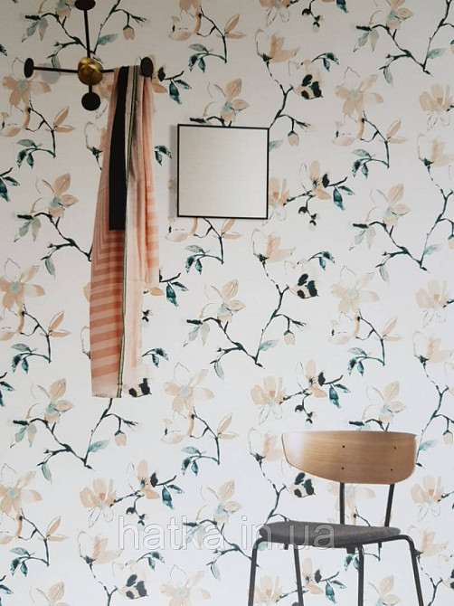 Шпалери флізелінові Khroma LAV003 LA VIE EN ROSE коричневі гілки зелені квіти Київ - фото 1