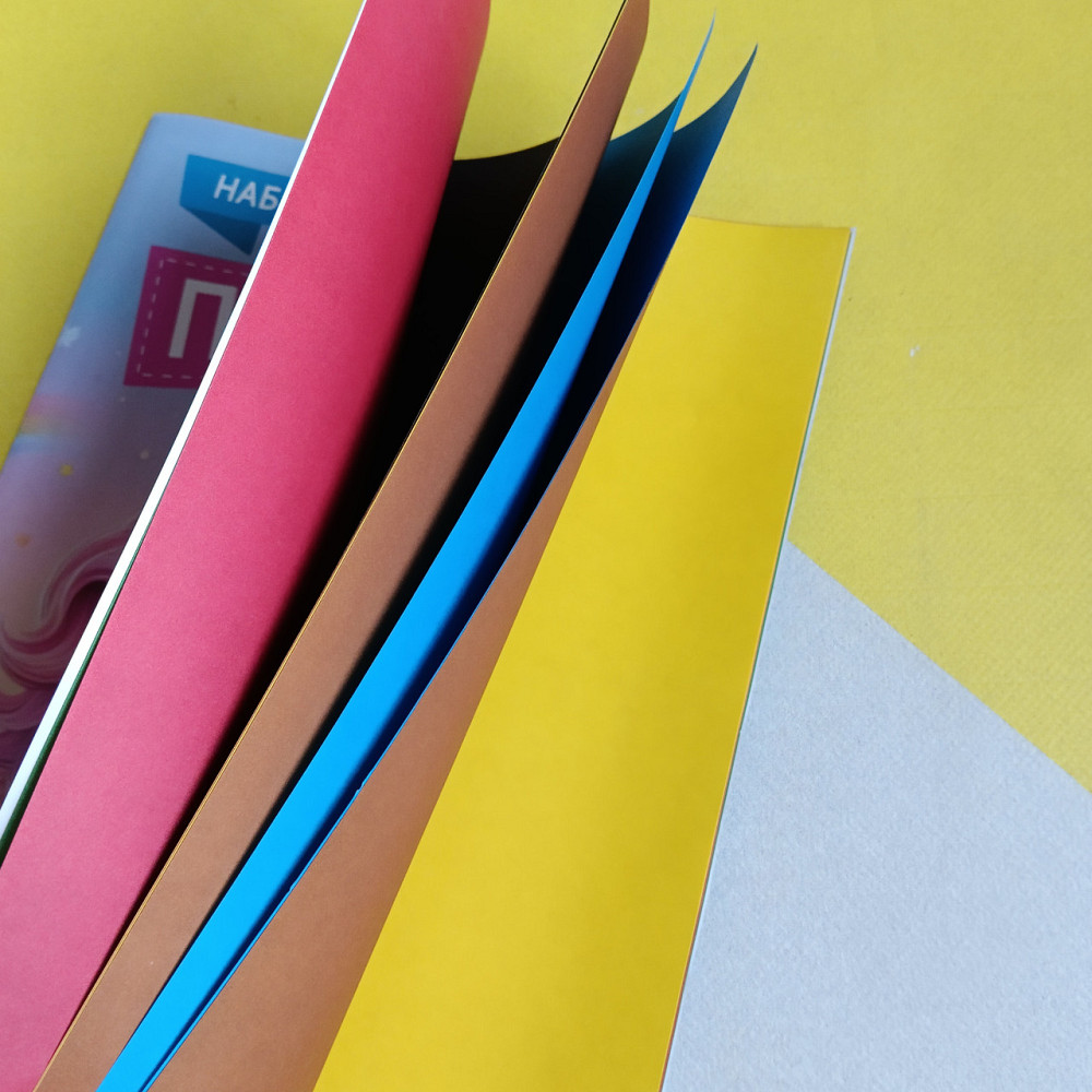 Набір кольорового паперу, А4 14 аркушів 7 кольорів Київ - фото 3