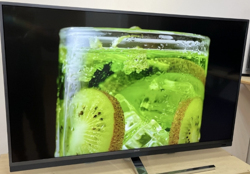 Телевизор Philips 49