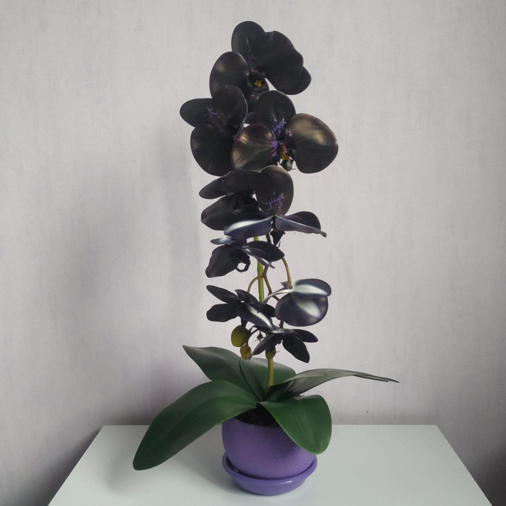 Штучна латексна орхідея VIP в бузуковому керамічному кашпо на одну гілку фіолетова Дніпро - фото 1