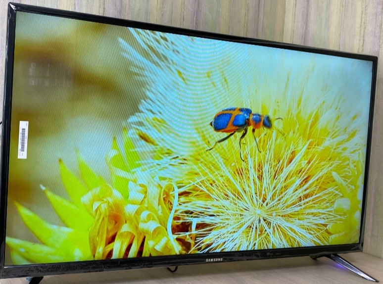 Крутий Телевізор: Samsung 34" Smart TV, Wi-Fi, T2 Харків - фото 1