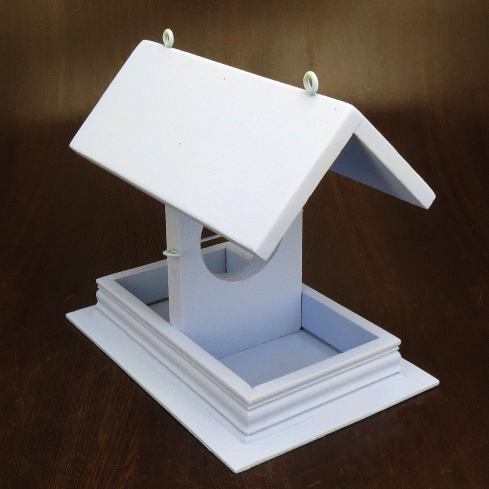 Кормушка садовая для птиц 