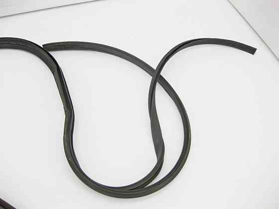 Mercedes-Benz  A2206903998 Ущільнювач над лівими дверима long S-Class W220 Одеса