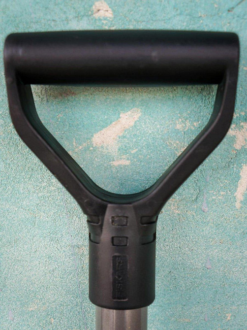 Лопата Штикова для саду Fiskars "Ergonomic" (1001568/131410/1025374) Сталь Нововолинськ - фото 5