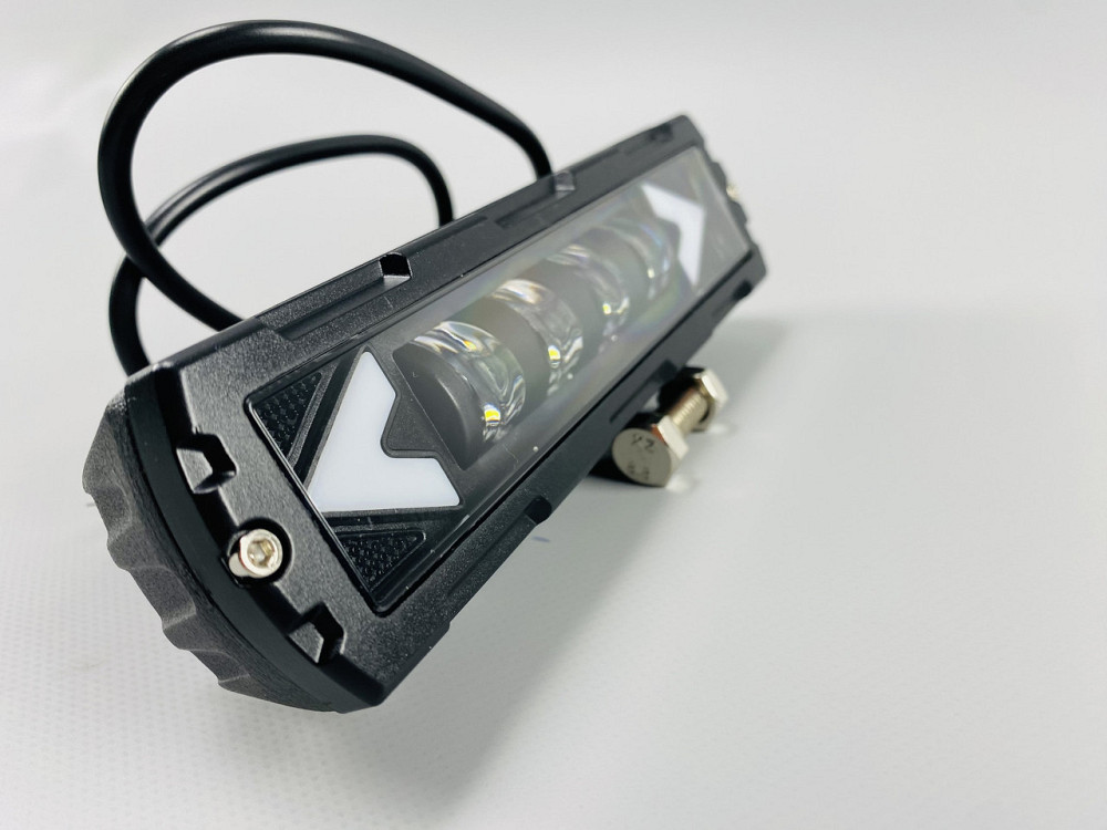 Світлодіодна лампа для позашляховика Фара LED прямокутна 6 Led діодів протитуманна Мукачево - фото 2