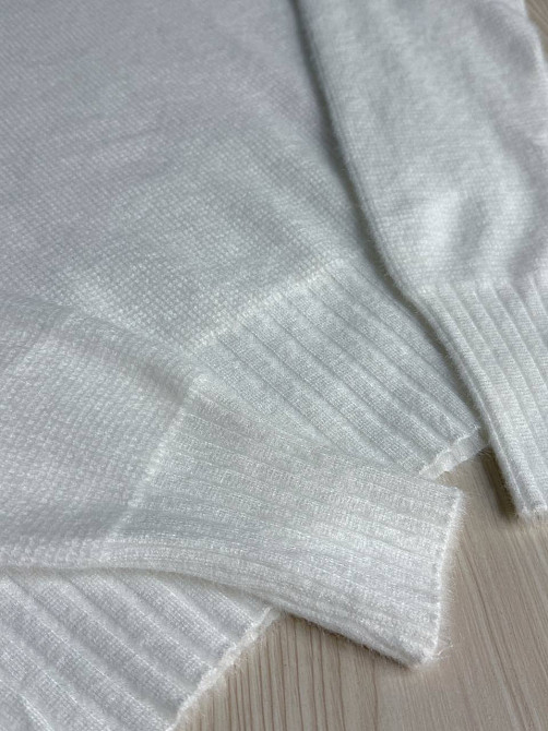 Светр жіночий Fancy Matinee 7571 вафельний з ангори оверсайз, білий, one size Київ - фото 14