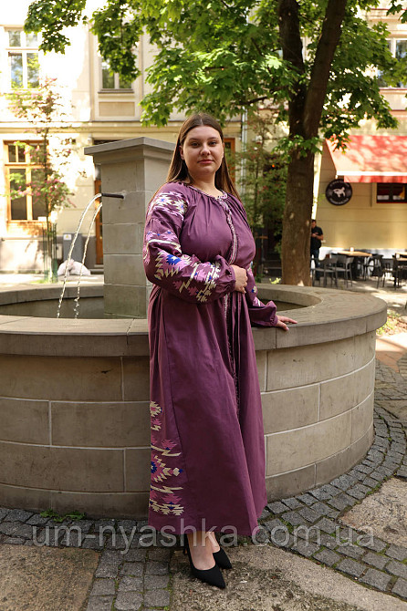 Жіноча вишита сукня на льоні Калейдоскоп  2XL-3XL Кривий Ріг - фото 2