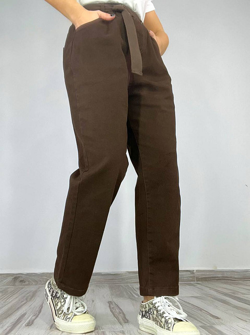 Джинсы женские A-N 25072 MOM бананы талия на резинке с ремнем стрейчевые оверсайз коричневый, коричн Одесса - изображение 4