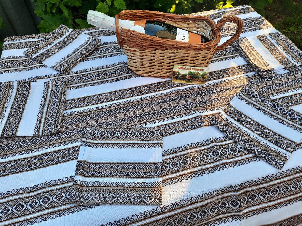 Скатерть в кофейном цвете, вышитая на белом Киев - изображение 9