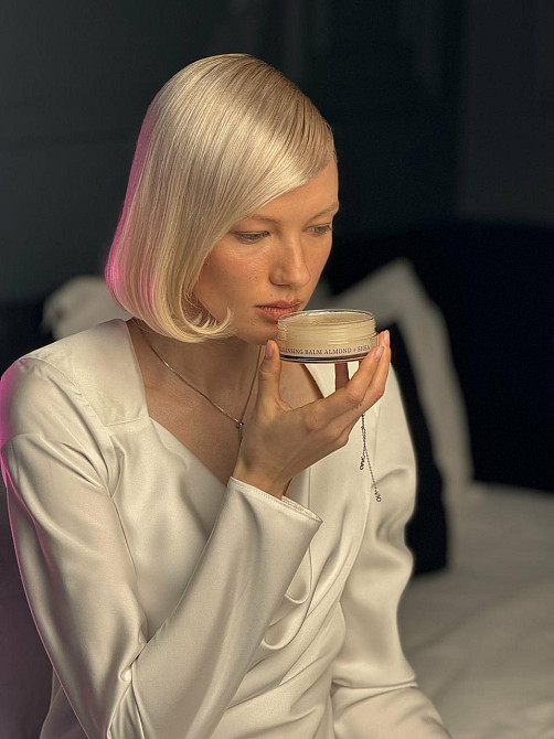 Очищающий бальзам для снятия макияжа для всех типов кожи Hillary Cleansing Balm Almond + Shea, 90 мл Киев - изображение 3