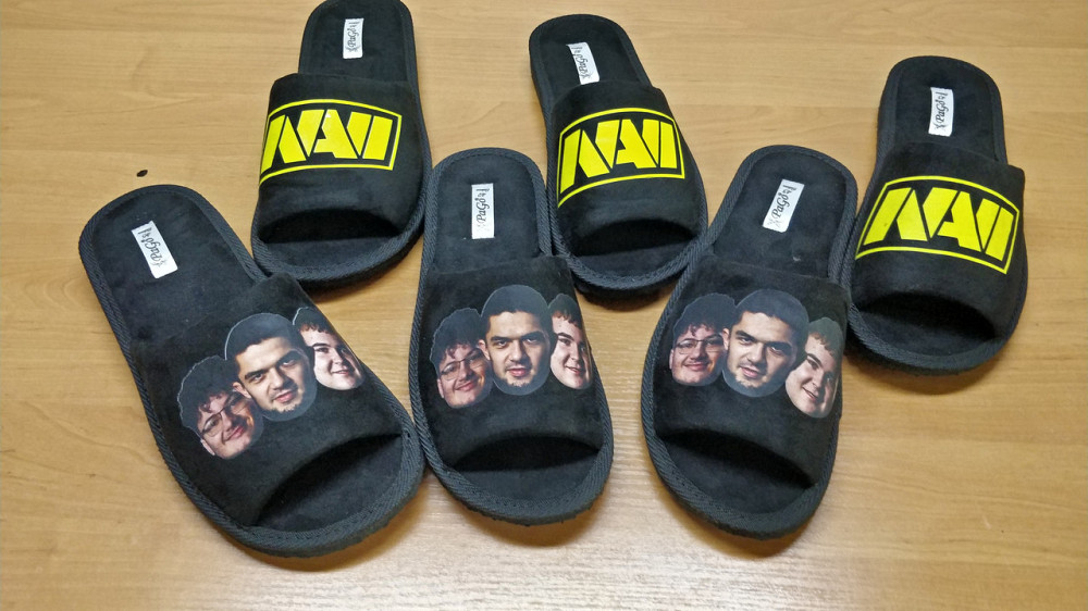 Капці з вишивкою жіночі чоловічі капці на замовлення від виробника. Одеса - фото 4