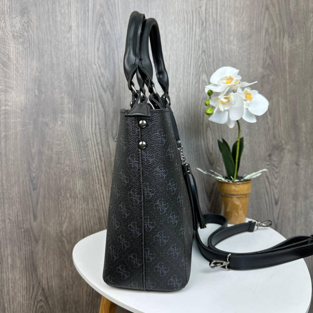 Жіноча сумка з вінцем брелоком стиль Guess чорна ( 26048 ) Харьков - изображение 3