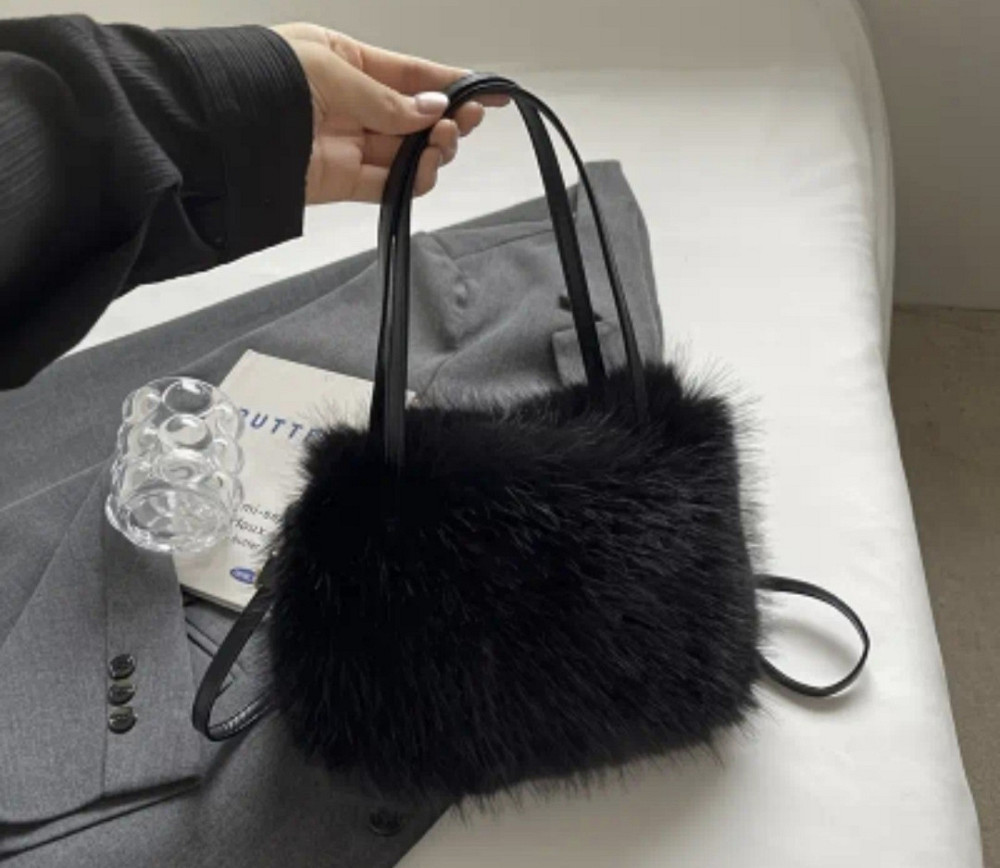 Маленька сумочка зі штучного хутра Чорна Смела - изображение 10
