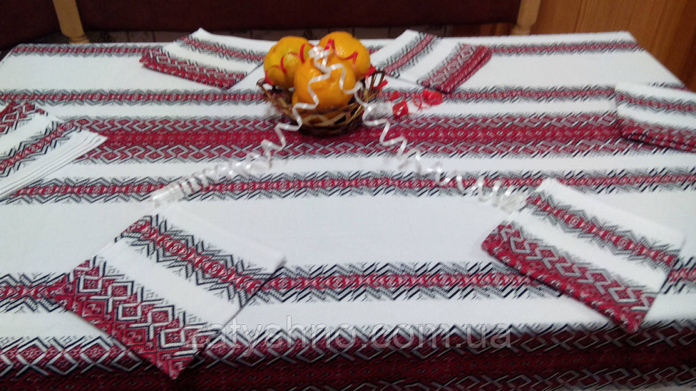Скатерть вышитая красная Киев - изображение 1