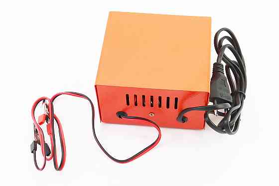 Зарядний пристрій для АКБ 6V / 12V стаціонарне Київ