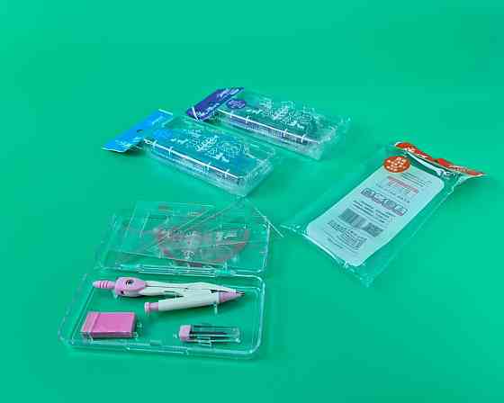 Набір для креслення NoJF-9002 (у прозр. пласт. футл., 7 передм.) (1 шт.) Харків